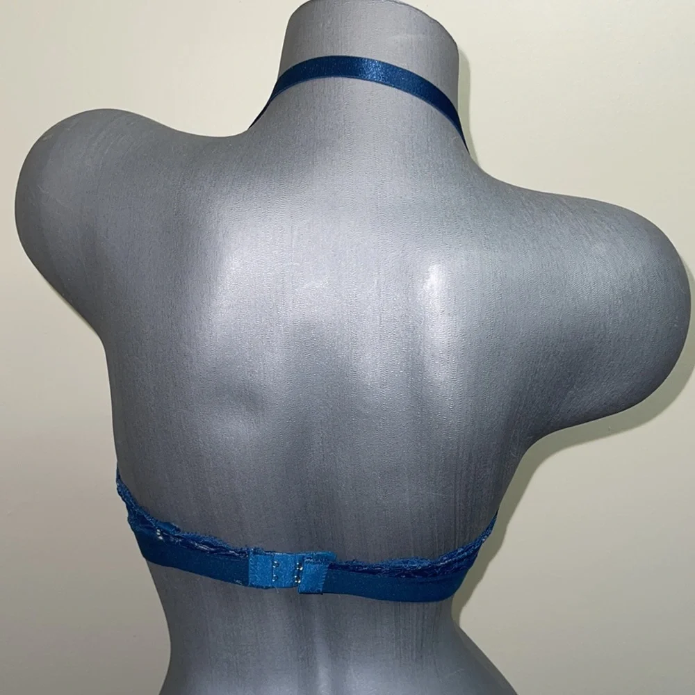 Super Push Up Extreme Padded Maximum Lift Lace Multi-way Strapless Bra. NWT